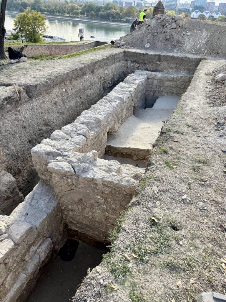 археологические раскопки